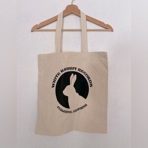 NWOT WHITE RABBIT CANVAS TOTE